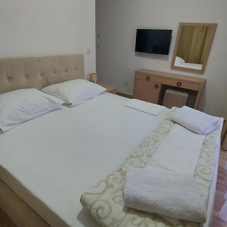 Hotel Kaligrosh Sutomore Room photo